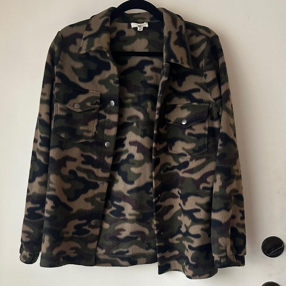 Camouflage Button-Up FleeceJacket